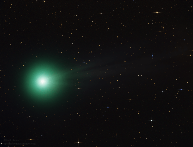 Close-up astrophotograph of Comet Lovejoy. Credit: Paul Stewart.